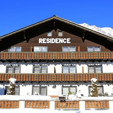 Hotel Pension Residence 招待所