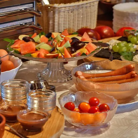 Hotel Pension Residence 3*