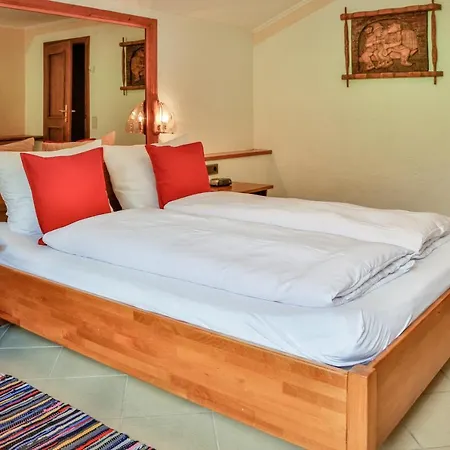 Hotel Pension Residence 招待所 拉姆绍达赫斯坦